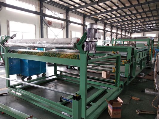 12000mm*2400mm*2000mm カーペットとメリットのためのスリップのないドットコーティングマシン