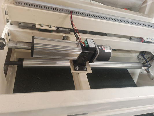 パーソナライズド ノンウェブンファブリック バンブー 木炭粉末結合機器 生産ライン