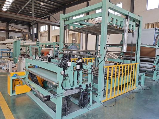 製造工場でカーペット生産のための水性粘着剤ラミネート機