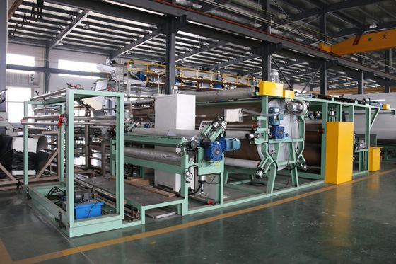 マット製造設備 油性ラミネート機 油性ラミネート機 スピードカーペット生産